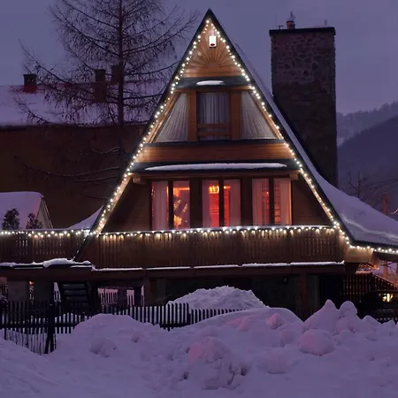 Chalet Dom W Szczyrku - Stylowy Drewniany Dom Z Kominkiem