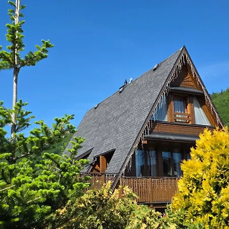 Domek alpejski Dom W Szczyrku - Stylowy Drewniany Dom Z Kominkiem *