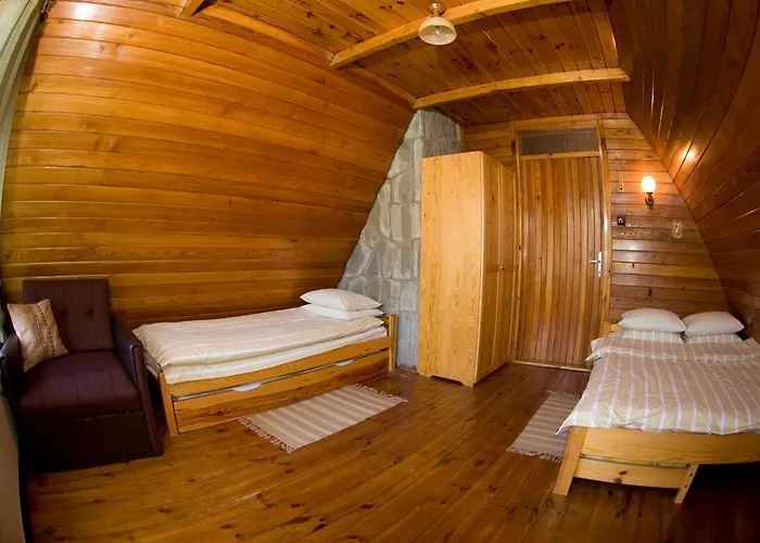 Chalet Dom W Szczyrku - Stylowy Drewniany Dom Z Kominkiem